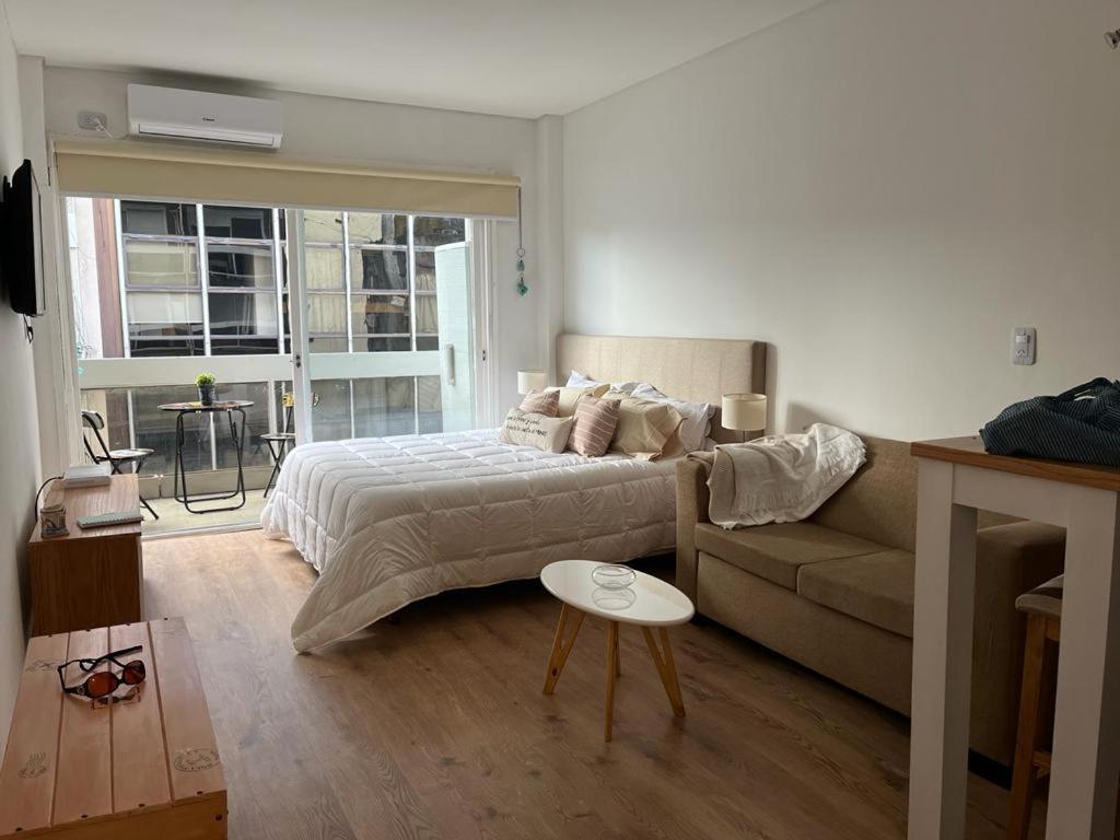 Apartamento Refugio Comodo Y Luminoso. Excelente Ubicacion. *